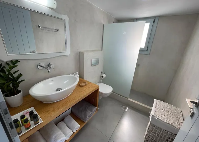 Sea And ヴィラ モノリソス