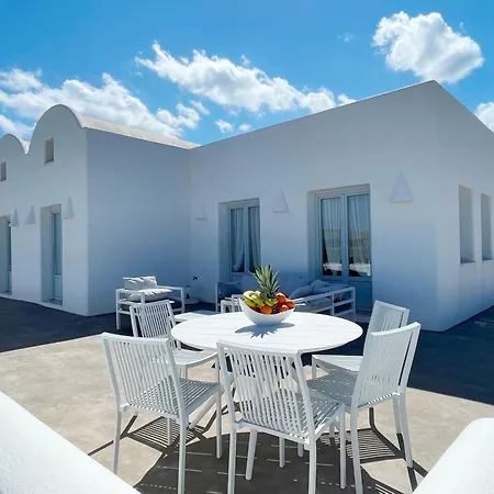 Villa Sea And *